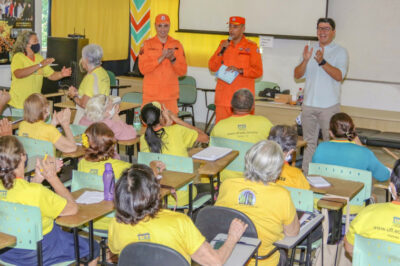 O tenente-coronel Cléber em visita à UMA convidando a turma para a 15ª Corrida do Fogo - Foto: Luiz Henrique Machado/Governo do Tocantins