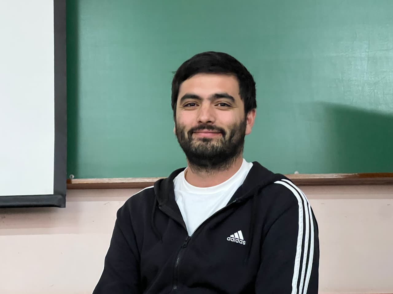 7832-*Hernán Hougassian* (incompleto)