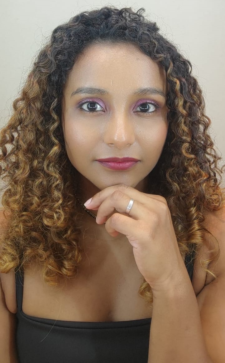 8198-Jessica da Silva Marinho