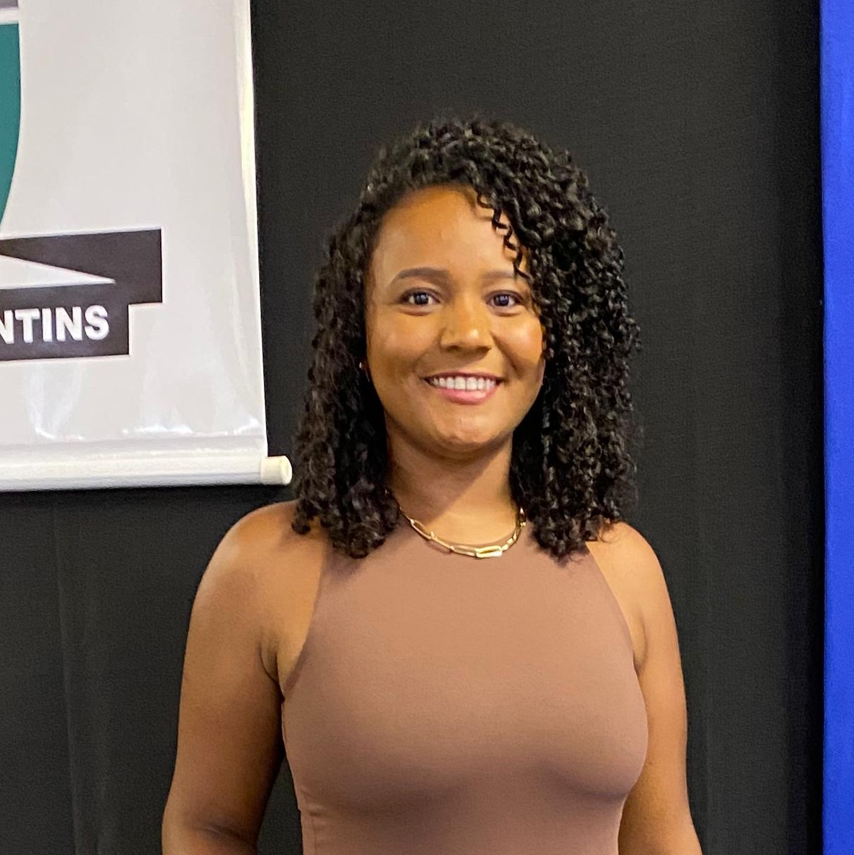 8297-Fabiula Monteiro da Silva