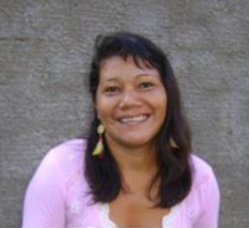 8224-Edite Smikidi da Mata de Brito