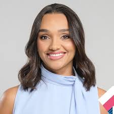 8060-Larissa Carlos Rosenda