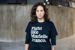 1393-*Mônica Benício* (incompleto)