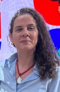 7680-Munique Oliveira