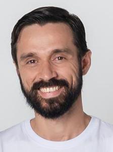 7744-Me. Alex Vilarindo Menezes