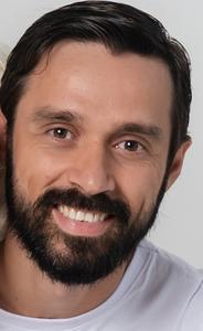 8100-Alex Vilarindo Menezes