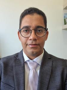 8236-Ary Henrique Morais de Oliveira