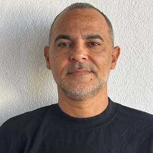 8924-Prof. Dr. Marcelo Gonzalez