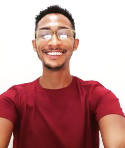 916-Ms. Julieverson Messias de Carvalho